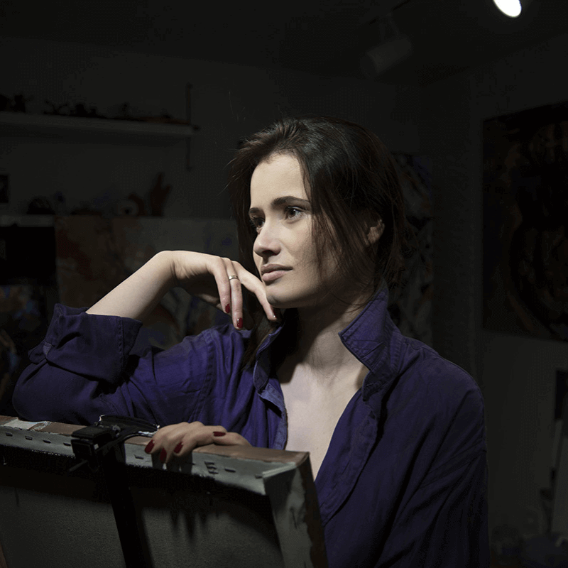 Qui est Nicoleta Vacaru ?